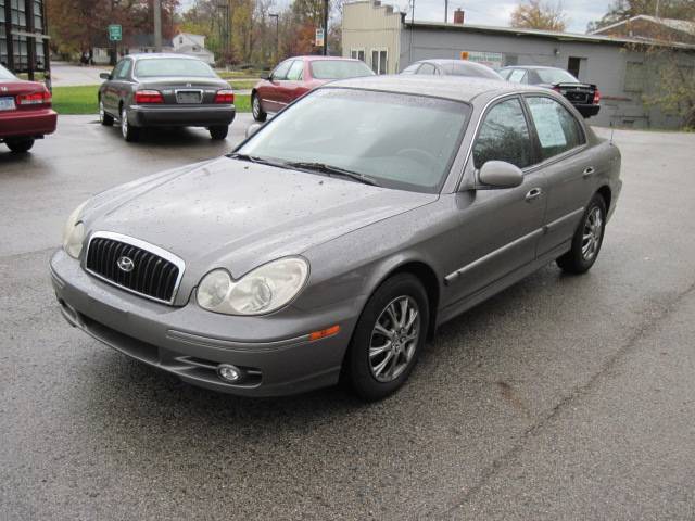 2004 Hyundai Sonata S Sedan