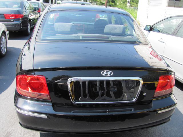 2004 Hyundai Sonata FWD 4dr Sport