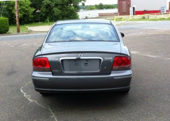 2004 Hyundai Sonata 4WGN