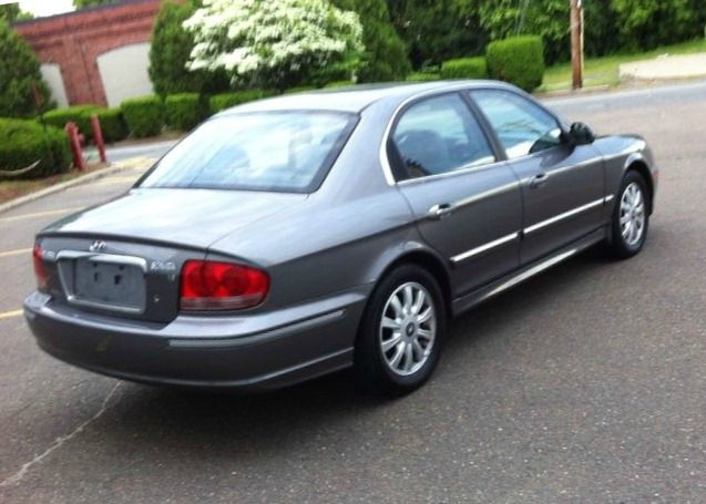 2004 Hyundai Sonata 4WGN