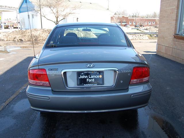 2004 Hyundai Sonata Red Line