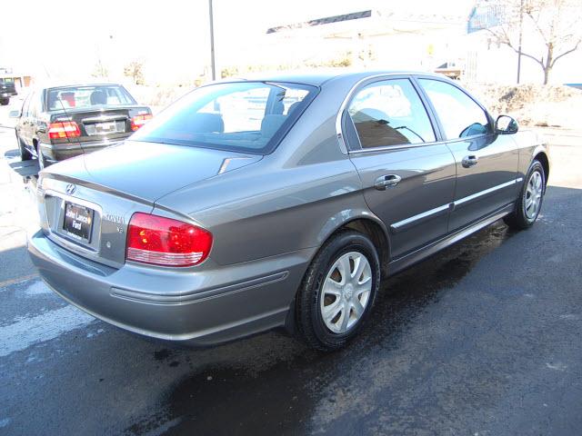 2004 Hyundai Sonata Red Line