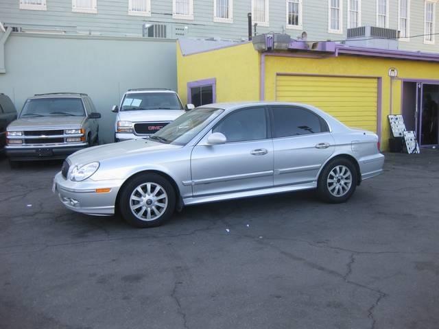 2004 Hyundai Sonata FWD 4dr Sport