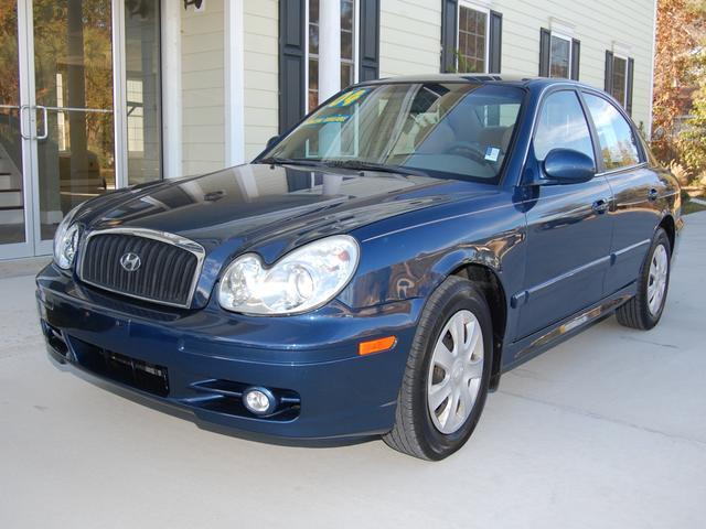 2004 Hyundai Sonata S Sedan