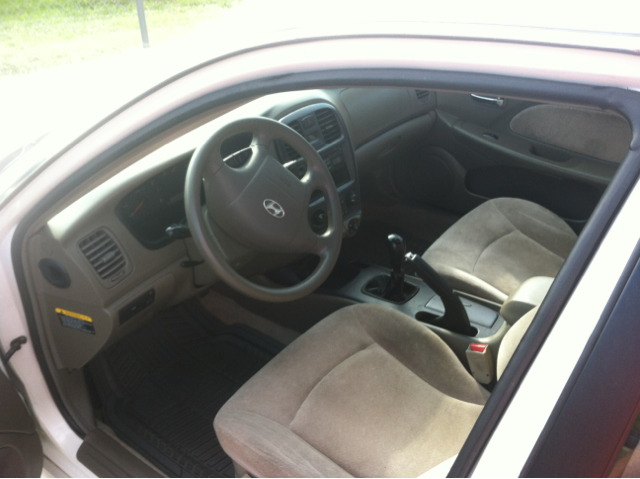 2004 Hyundai Sonata Unknown