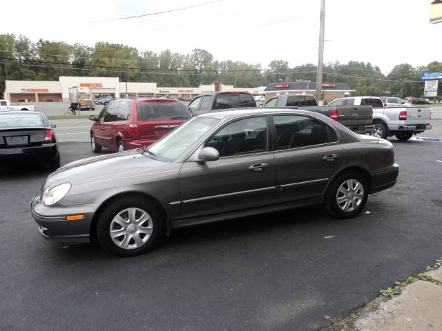 2004 Hyundai Sonata S Sedan