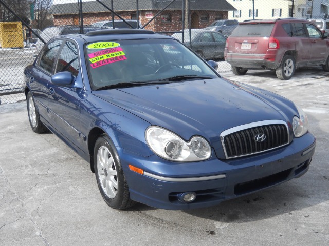 2004 Hyundai Sonata FWD 4dr Sport