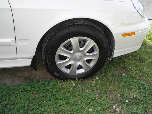 2004 Hyundai Sonata S Sedan