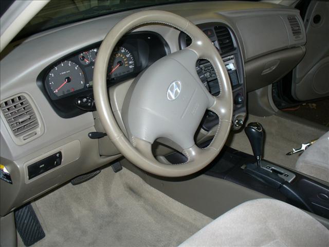 2004 Hyundai Sonata S Sedan