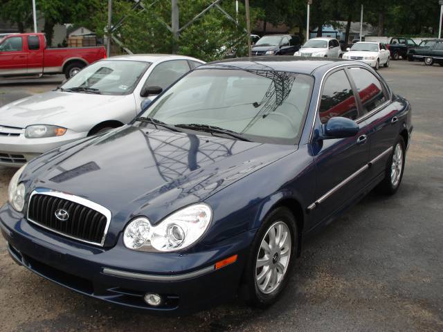 2004 Hyundai Sonata SL Sedan