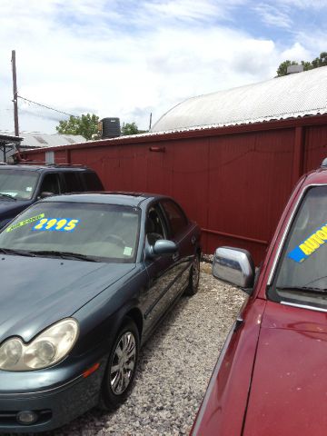 2004 Hyundai Sonata Base