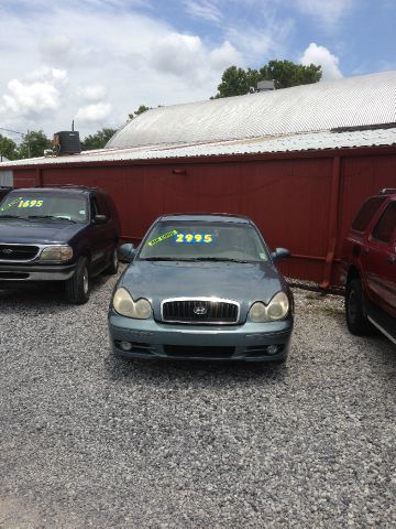 2004 Hyundai Sonata Base