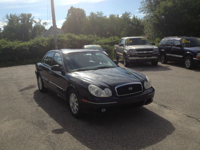 2004 Hyundai Sonata FWD 4dr Sport