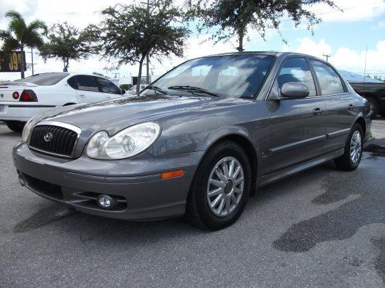 2004 Hyundai Sonata SL Sedan