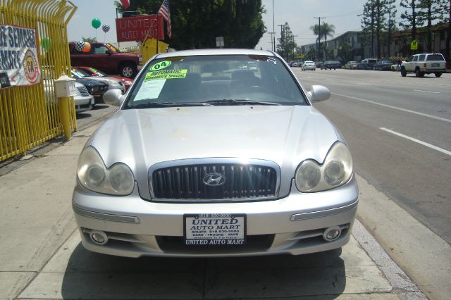 2004 Hyundai Sonata FWD 4dr Sport