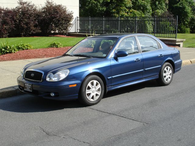 2005 Hyundai Sonata Base