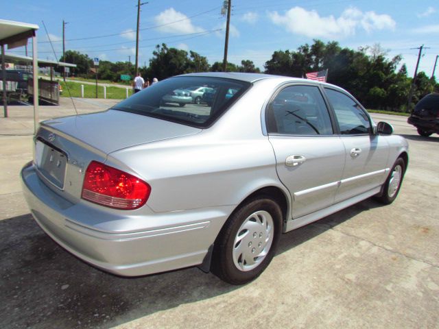 2005 Hyundai Sonata FWD 4dr Sport