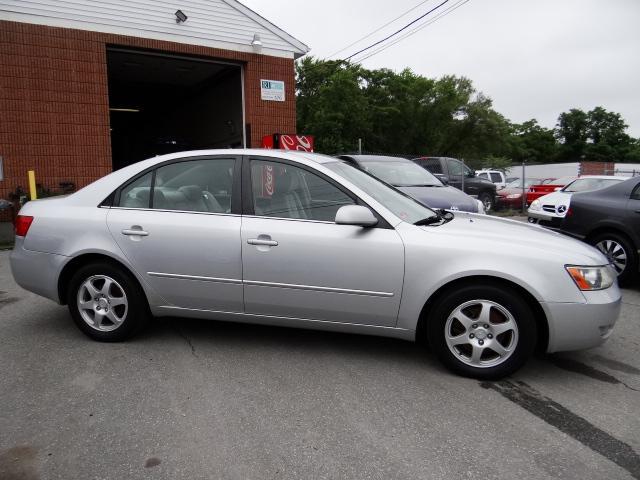 2006 Hyundai Sonata FWD 4dr Sport