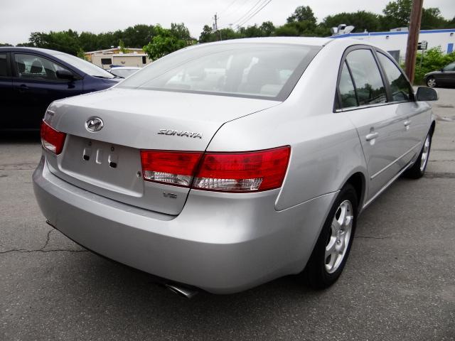 2006 Hyundai Sonata FWD 4dr Sport