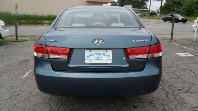 2006 Hyundai Sonata S Sedan