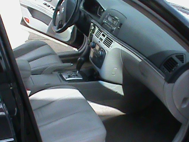 2006 Hyundai Sonata Elk Conversion Van