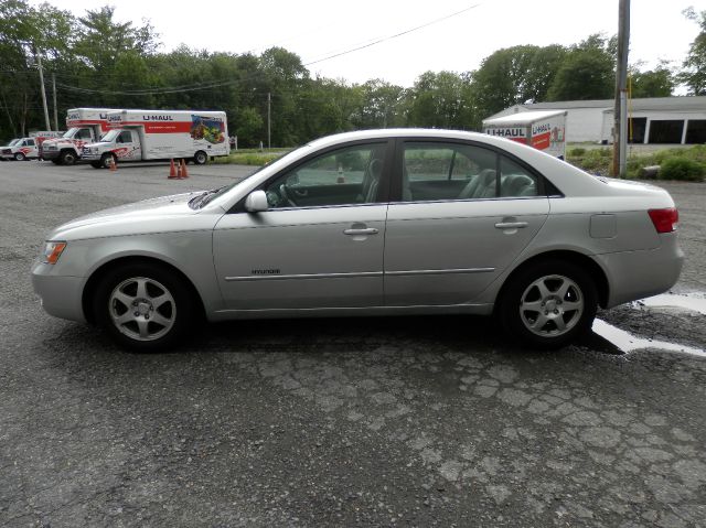 2006 Hyundai Sonata FWD 4dr Sport