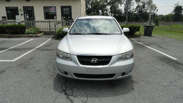 2006 Hyundai Sonata FWD 4dr Sport