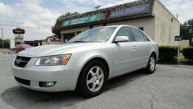 2006 Hyundai Sonata FWD 4dr Sport