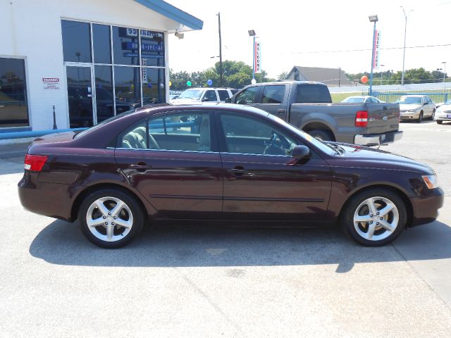 2006 Hyundai Sonata FWD 4dr Sport