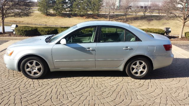 2006 Hyundai Sonata FWD 4dr Sport