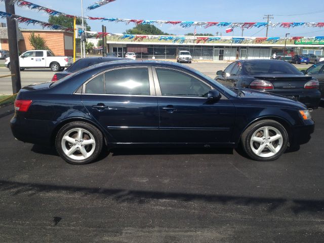 2006 Hyundai Sonata Elk Conversion Van