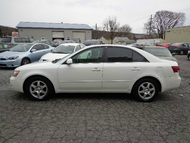 2006 Hyundai Sonata FWD 4dr Sport