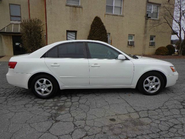 2006 Hyundai Sonata FWD 4dr Sport