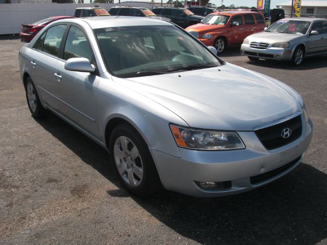 2006 Hyundai Sonata FWD 4dr Sport