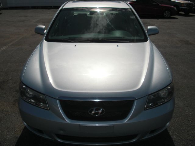 2006 Hyundai Sonata FWD 4dr Sport