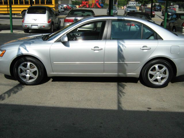 2006 Hyundai Sonata FWD 4dr Sport