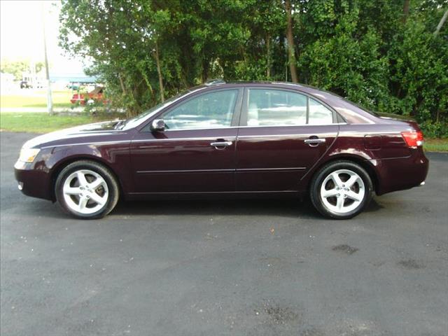 2006 Hyundai Sonata ZX5 Hatchback 4D