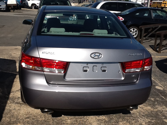 2006 Hyundai Sonata FWD 4dr Sport