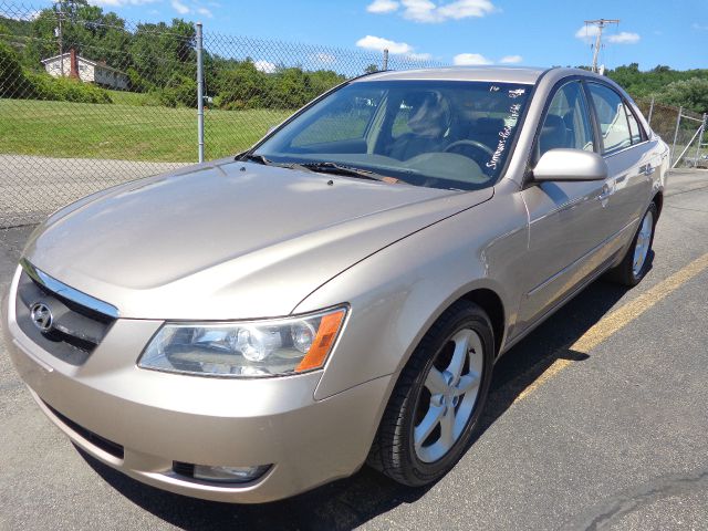 2006 Hyundai Sonata FWD 4dr Sport