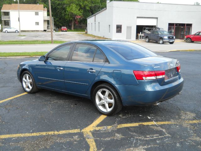 2006 Hyundai Sonata Elk Conversion Van