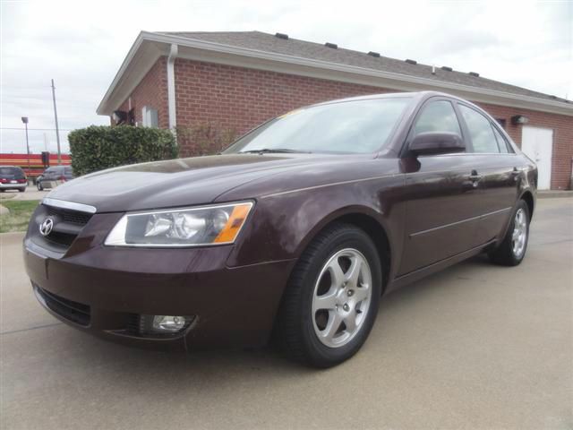 2006 Hyundai Sonata Elk Conversion Van