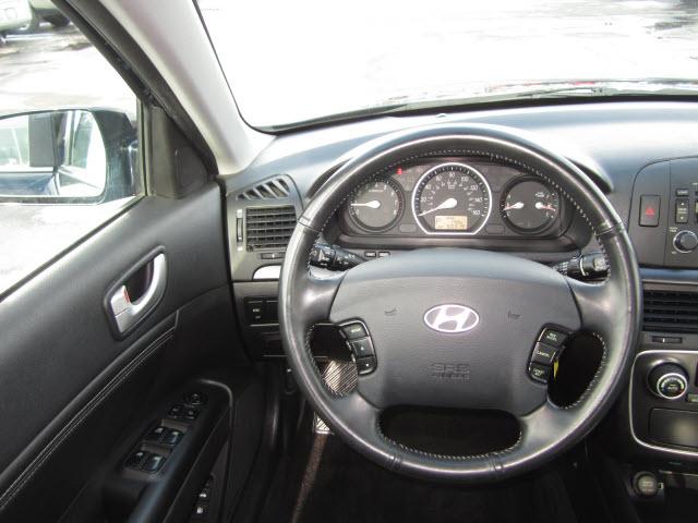 2007 Hyundai Sonata SLT 25