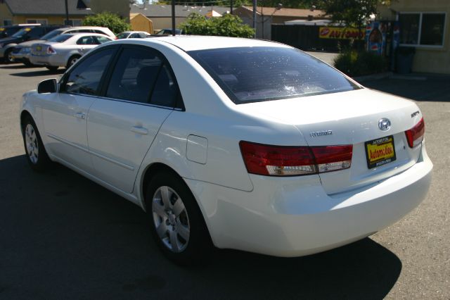 2007 Hyundai Sonata FWD 4dr Sport