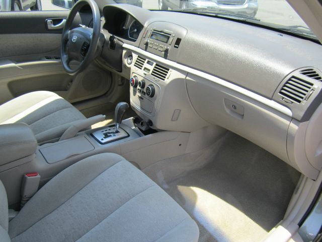 2007 Hyundai Sonata FWD 4dr Sport