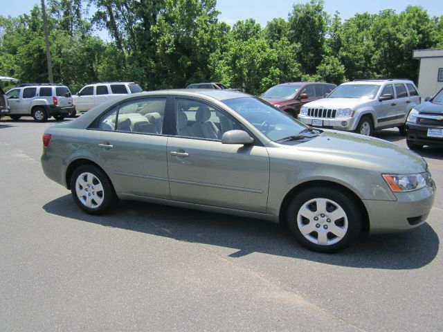 2007 Hyundai Sonata FWD 4dr Sport