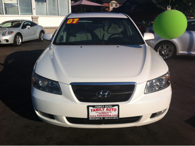 2007 Hyundai Sonata 2dr 2.0T Auto