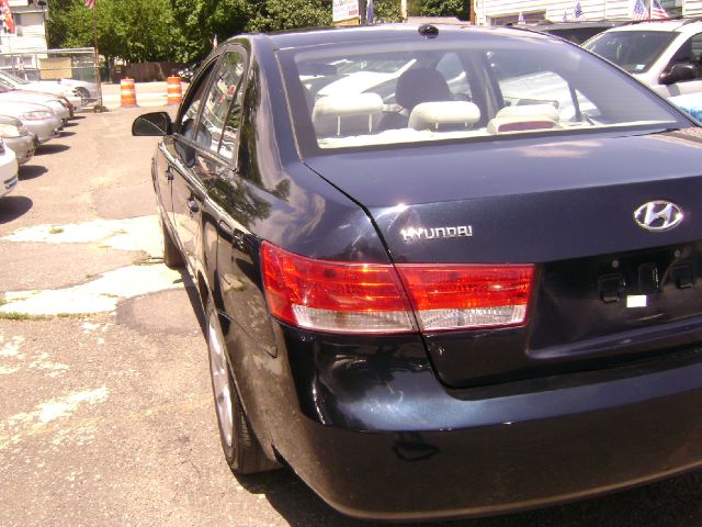 2008 Hyundai Sonata FWD 4dr Sport