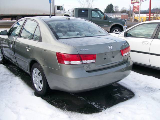 2008 Hyundai Sonata FWD 4dr Sport