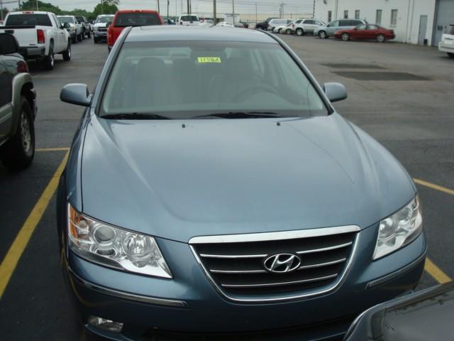 2009 Hyundai Sonata Unknown