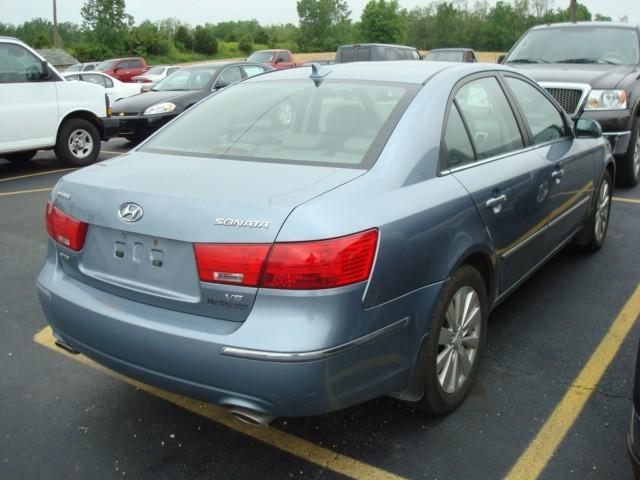 2009 Hyundai Sonata Unknown